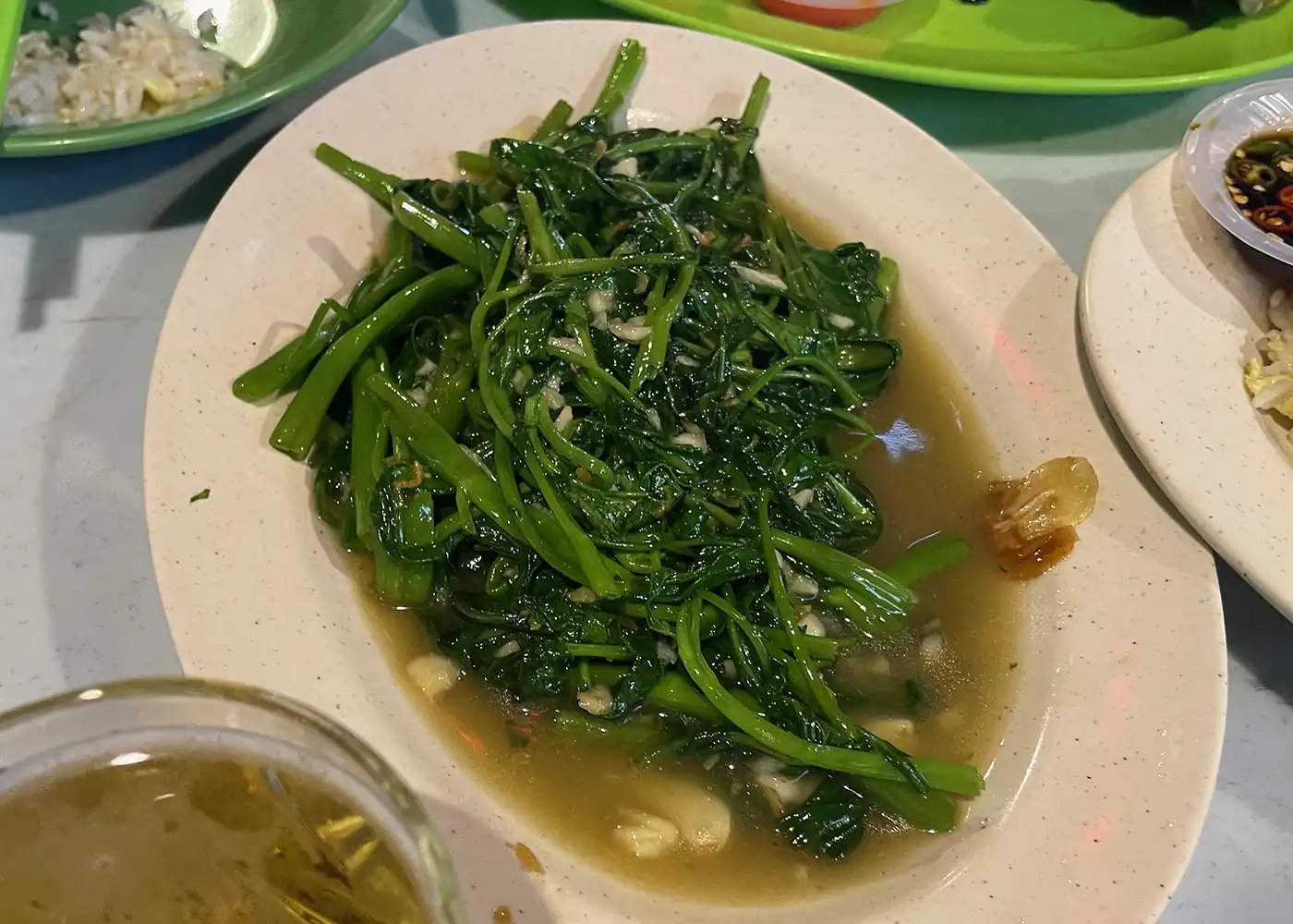 쿠알라룸푸르 칠리크랩 맛집 추천: 잘란 알로 야시장에서 꼭 먹어야 할 2곳 16 밍키그릴 모닝글로리